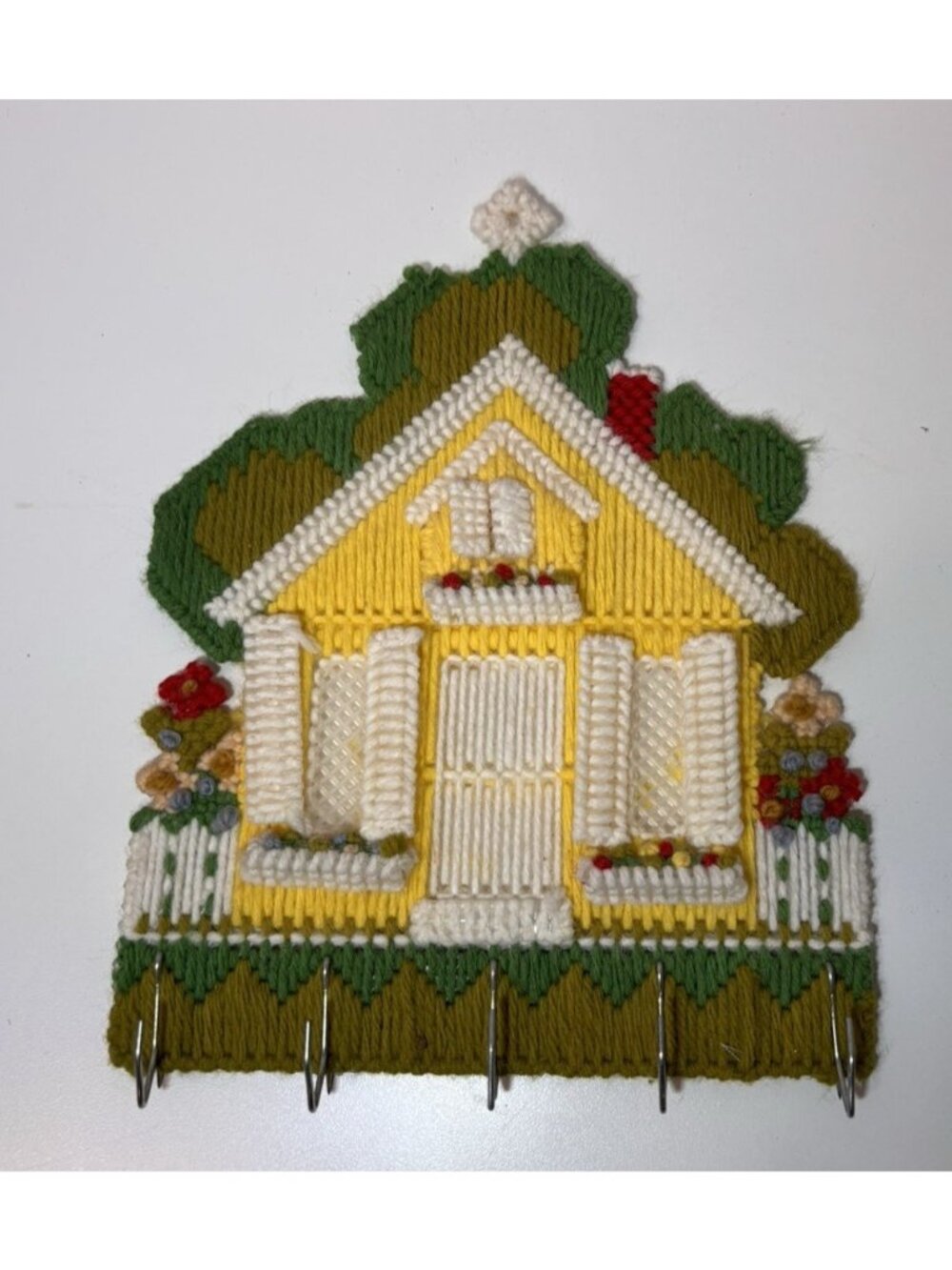 Leisure Arts Canvas Capers "My House Key Holder" Kit No. 204 COMPLETED